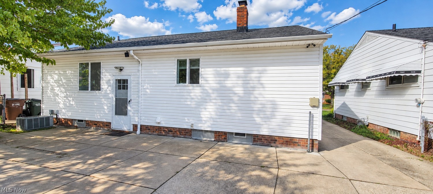 2211 Brookdale Avenue Parma OH 44134
