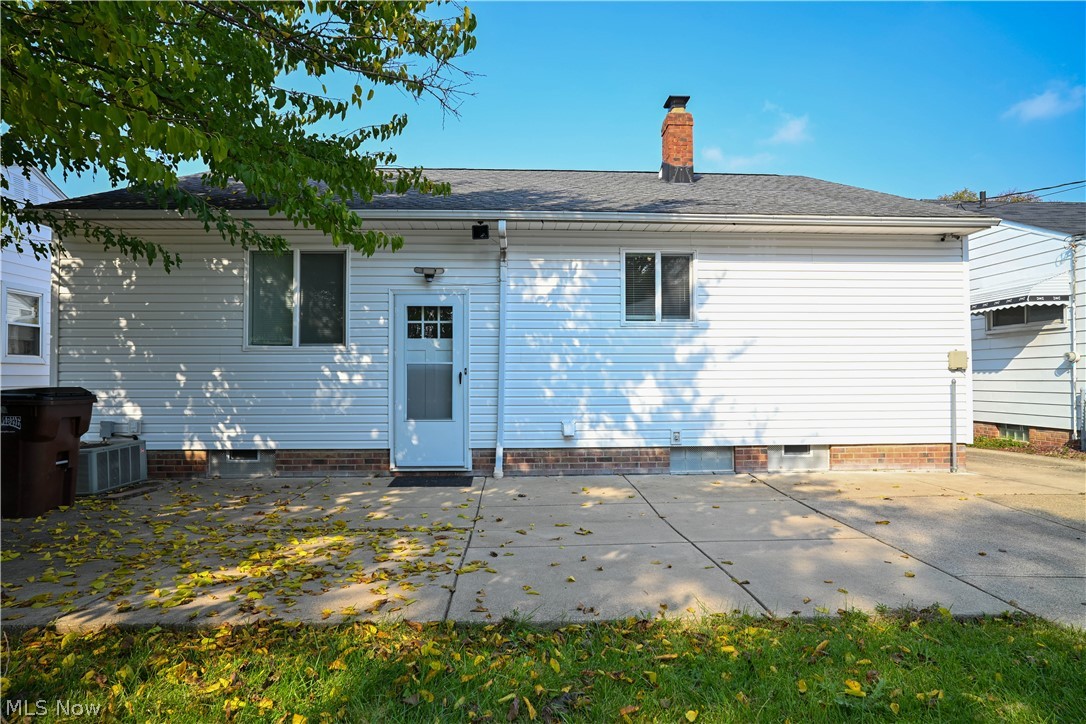 2211 Brookdale Avenue Parma OH 44134
