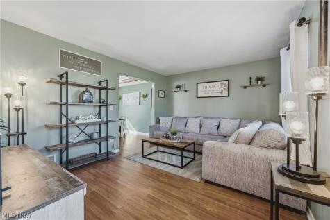 1330 Shawnee Trail Streetsboro OH 44241