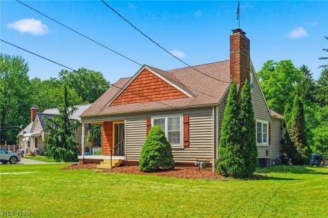 1793 E Turkeyfoot Lake Road Akron OH 44312