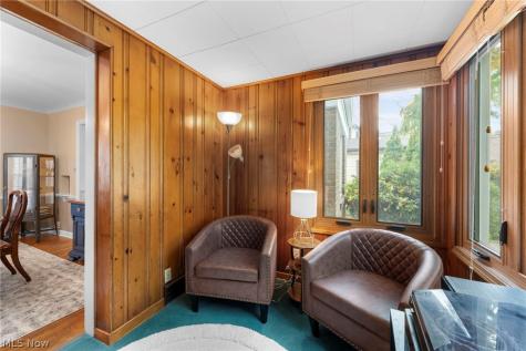 19190 S Sagamore Road Fairview Park OH 44126