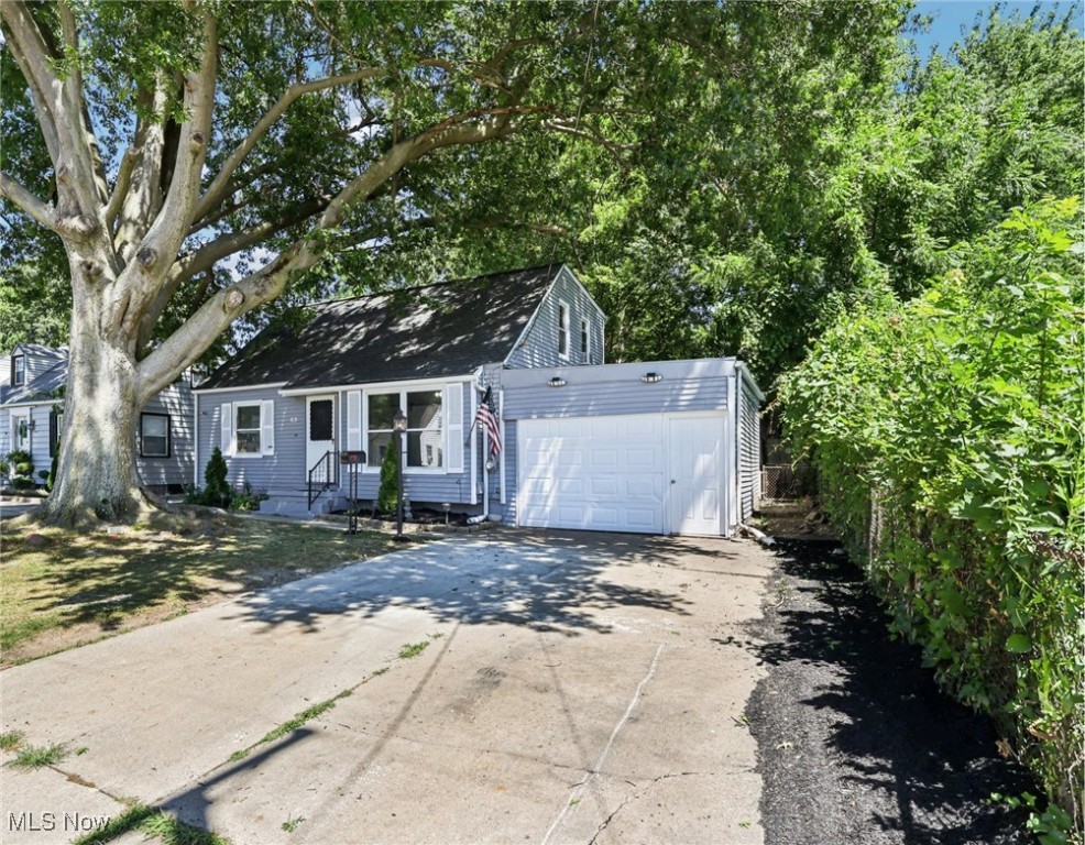 181 Carroll Avenue Painesville OH 44077