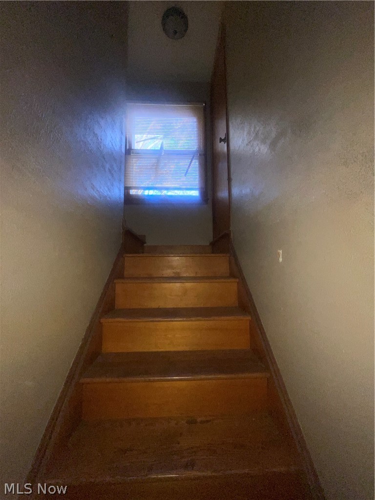 307 Marion Drive Bedford OH 44146