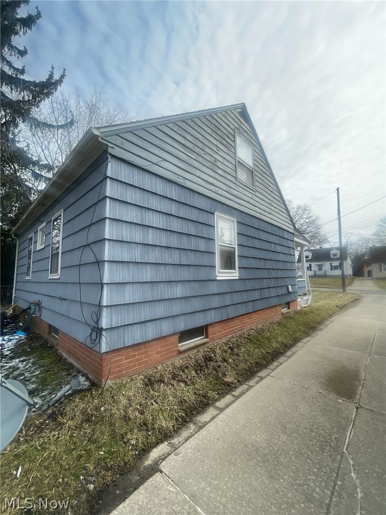307 Marion Drive Bedford OH 44146