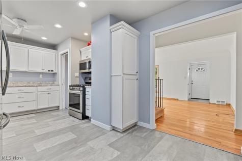 6314 Dunham Road Maple Heights OH 44137