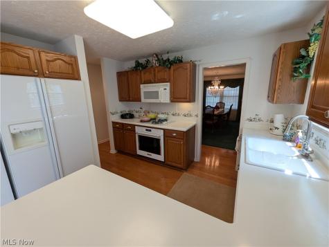 1958 E 84th Street Cleveland OH 44106