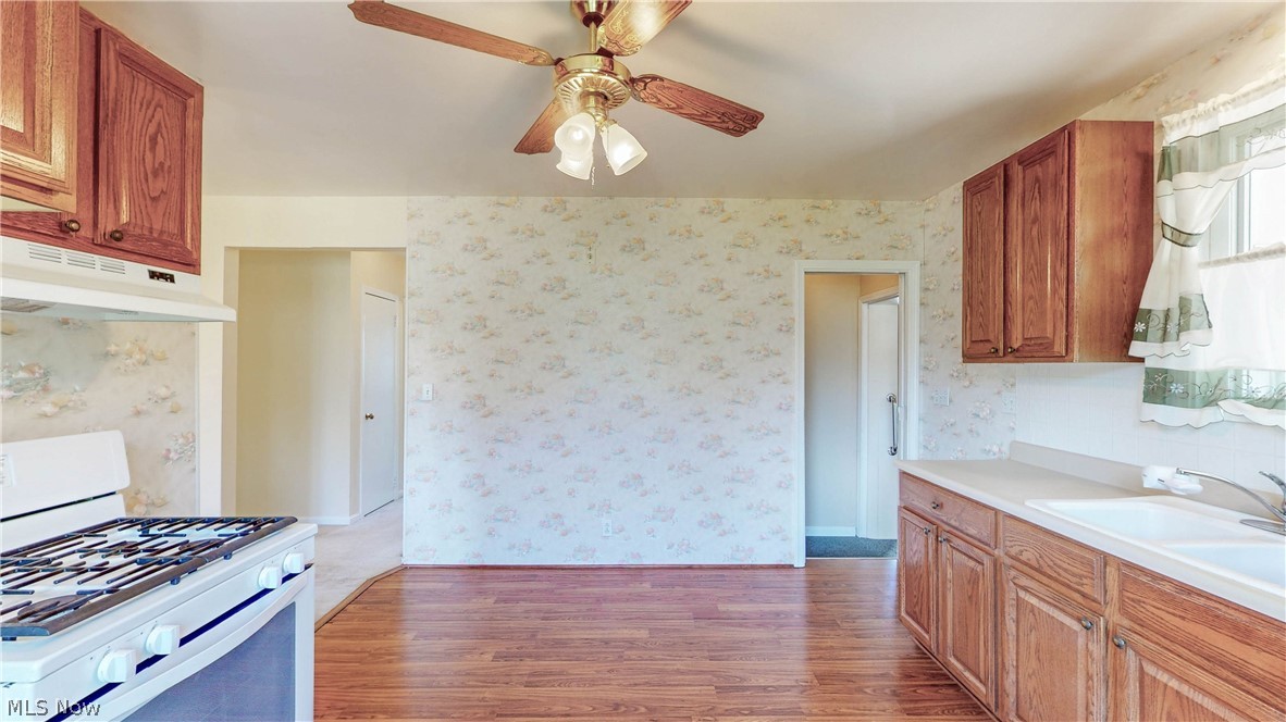 9298 York Road North Royalton OH 44133