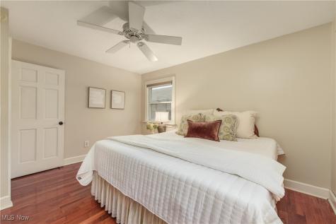 24401 Bruce Road Bay Village OH 44140