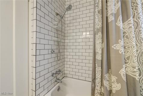 24401 Bruce Road Bay Village OH 44140