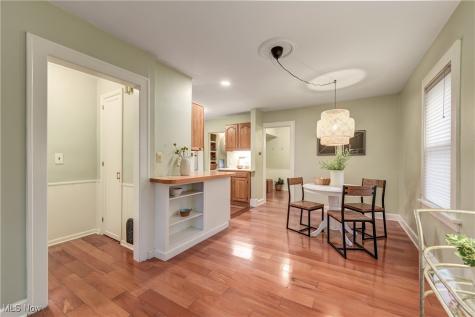 24401 Bruce Road Bay Village OH 44140