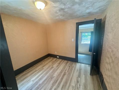 280 Lake Street Akron OH 44301