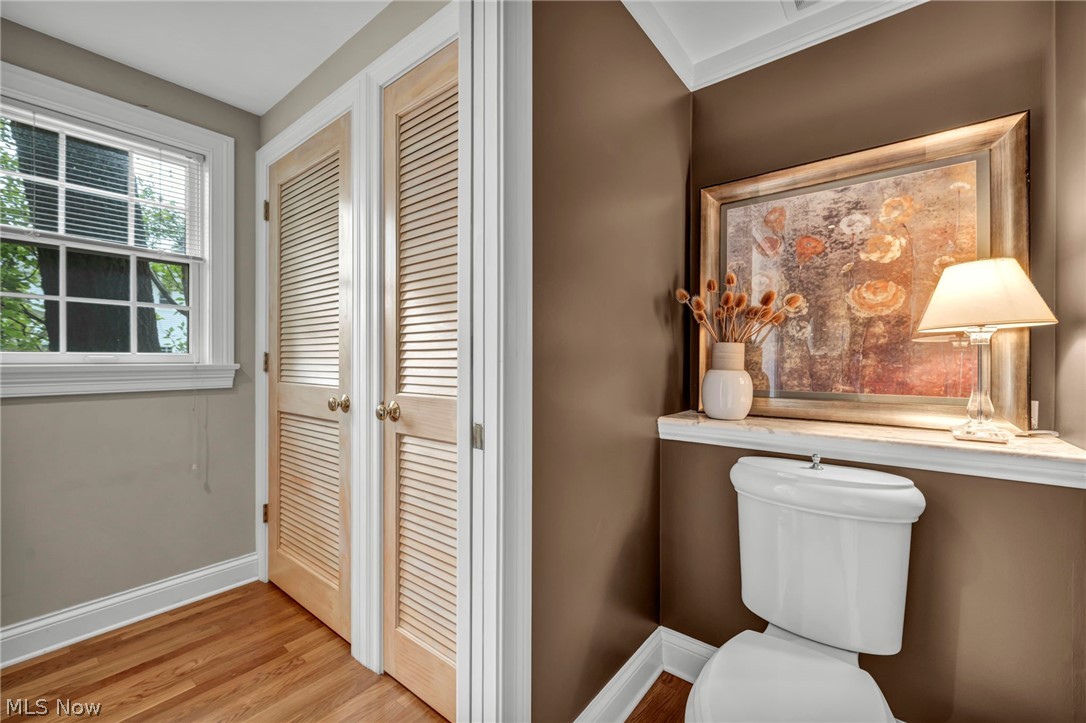 385 Longbeach Bay Village OH 44140