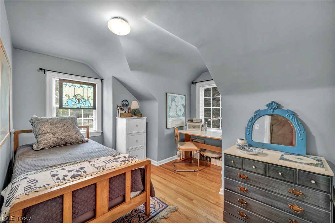 385 Longbeach Bay Village OH 44140