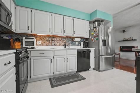 3854 Surfside Circle Aurora OH 44202