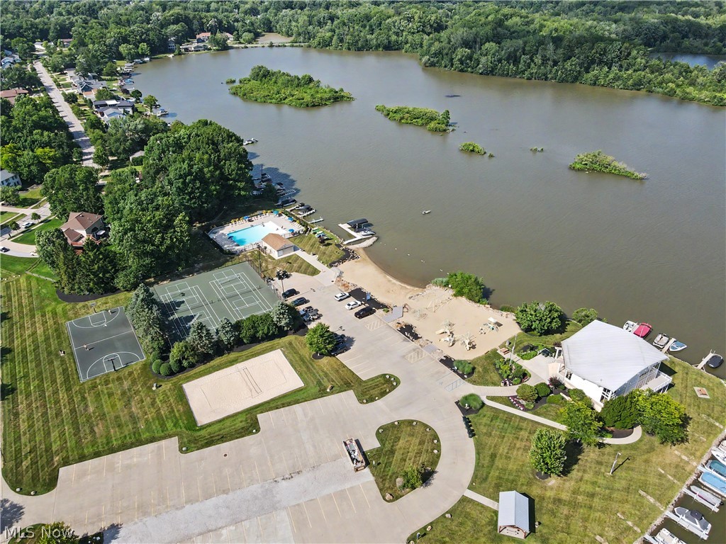 3854 Surfside Circle Aurora OH 44202