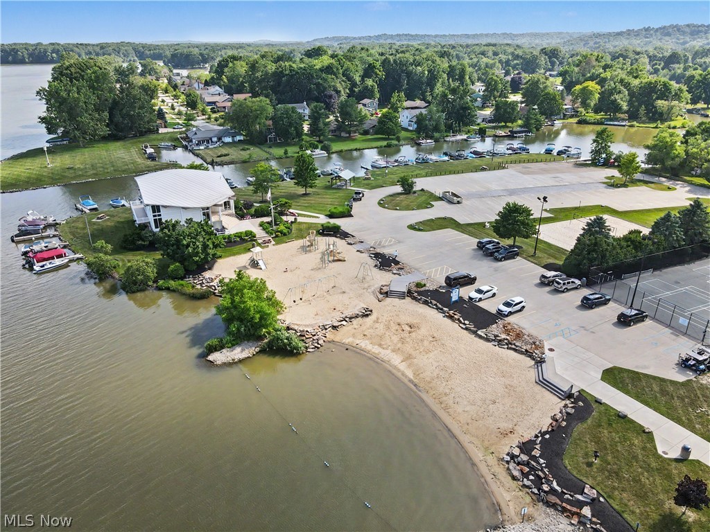 3854 Surfside Circle Aurora OH 44202