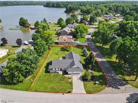 3854 Surfside Circle Aurora OH 44202