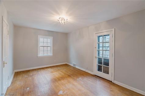 3675 Avalon Road Shaker Heights OH 44120