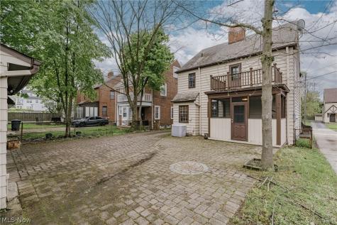 3675 Avalon Road Shaker Heights OH 44120