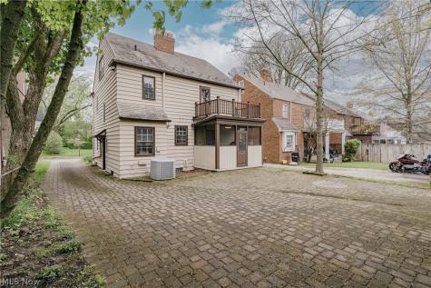 3675 Avalon Road Shaker Heights OH 44120