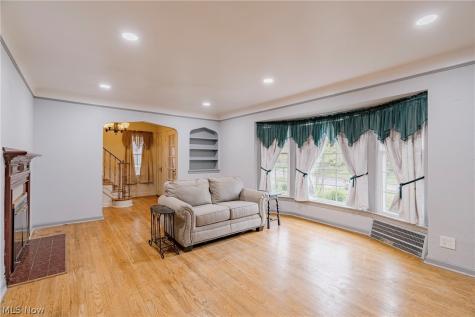 3675 Avalon Road Shaker Heights OH 44120