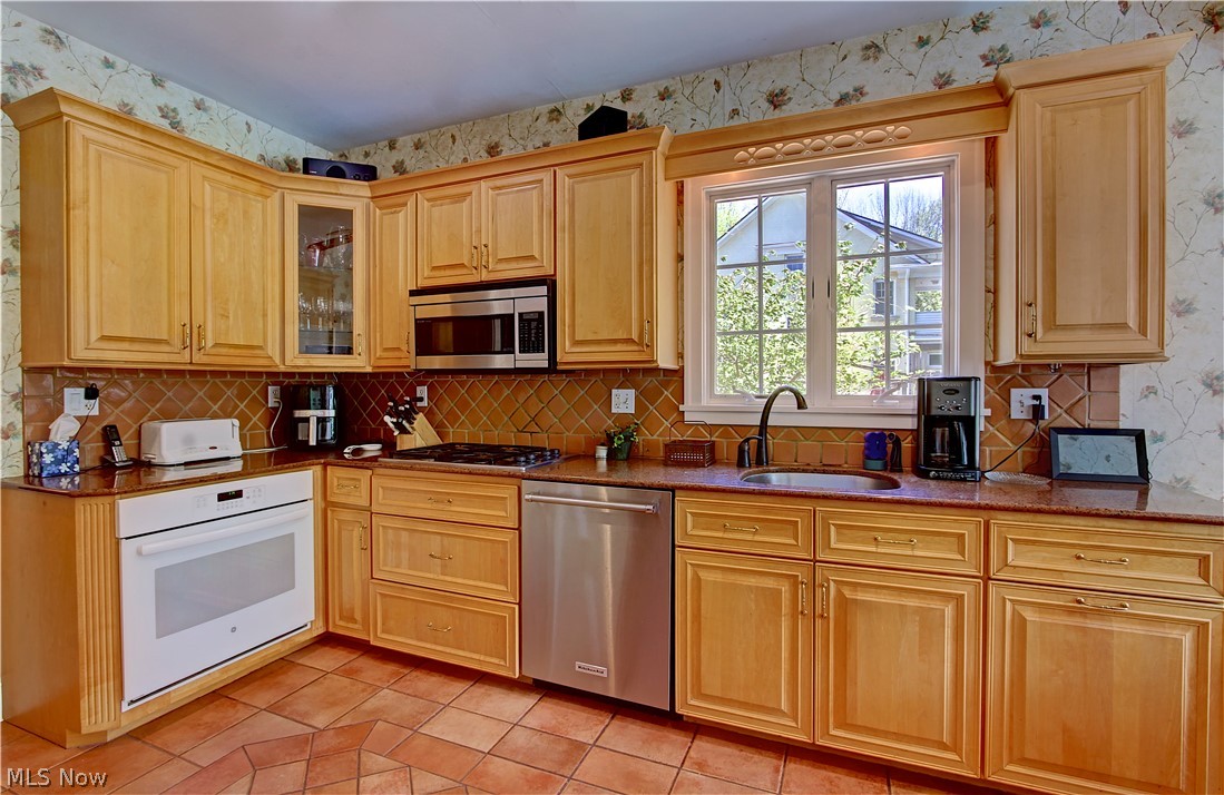 17313 Riverway Drive Lakewood OH 44107
