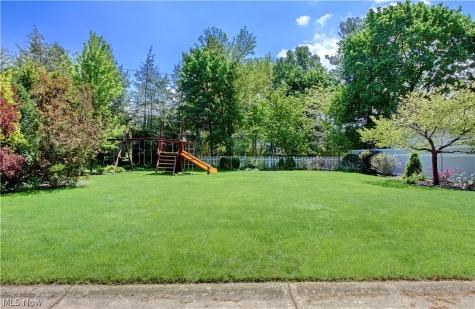 17313 Riverway Drive Lakewood OH 44107