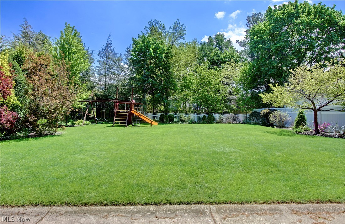 17313 Riverway Drive Lakewood OH 44107