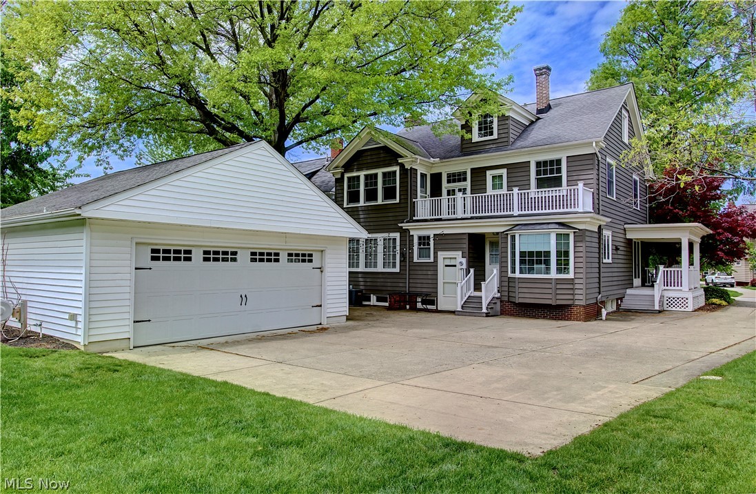 17313 Riverway Drive Lakewood OH 44107