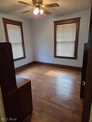 1524 Lauderdale Avenue Lakewood OH 44107