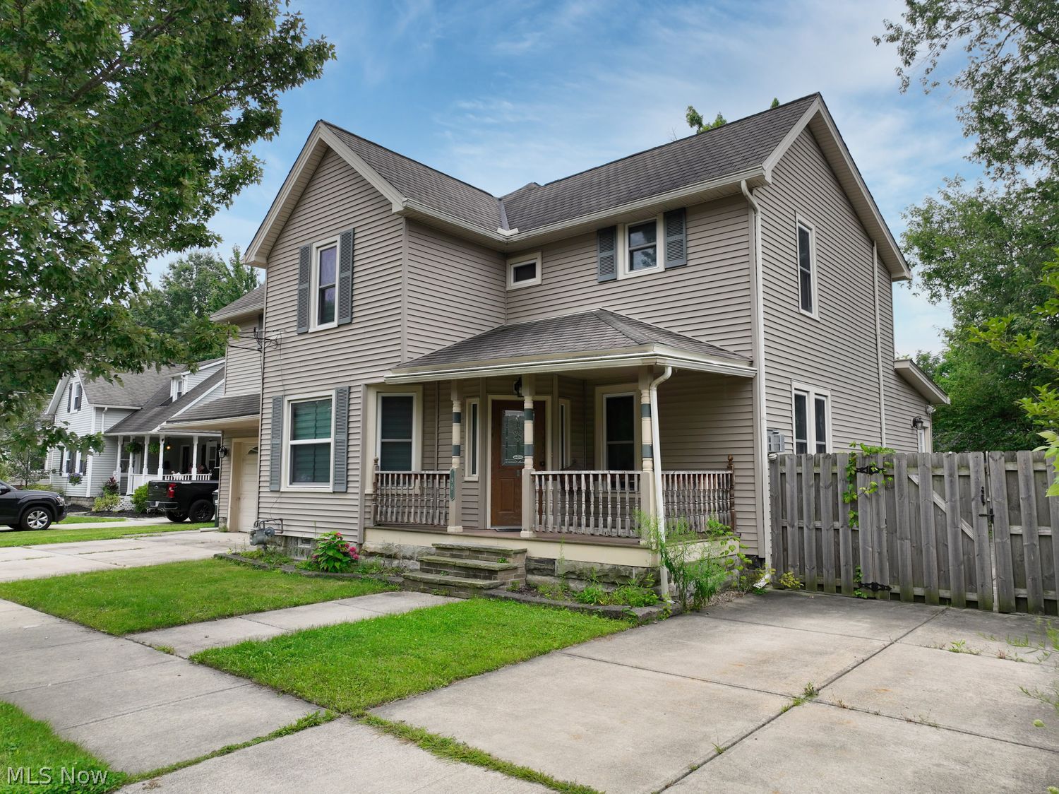 96 E Center Street Berea OH 44017