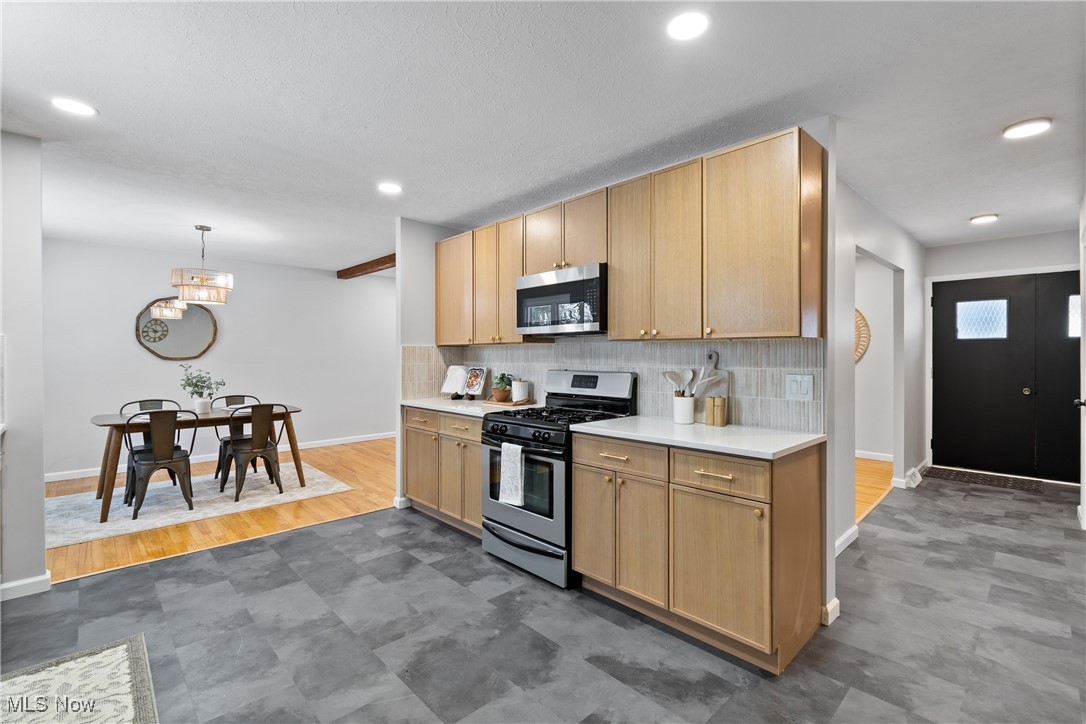 6701 Westview Drive Brecksville OH 44141