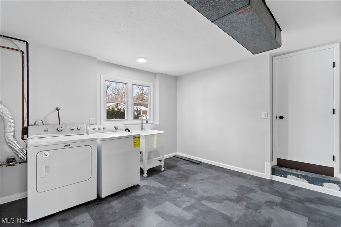 6701 Westview Drive Brecksville OH 44141