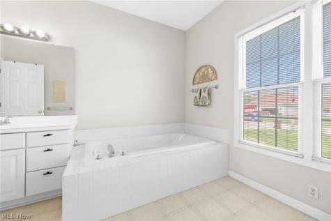 758 Southridge Road Northfield OH 44067