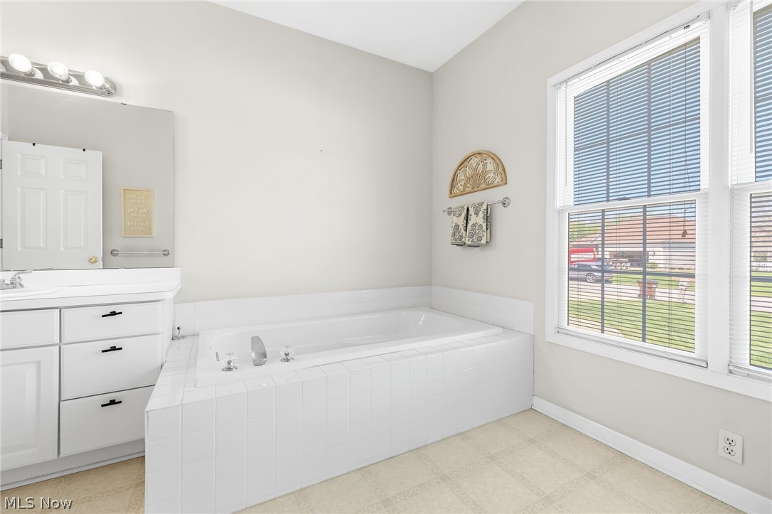 758 Southridge Road Northfield OH 44067