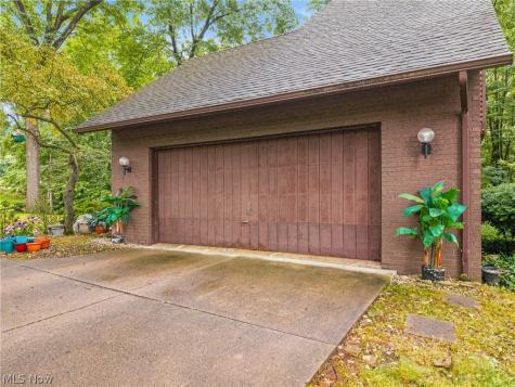 8810 Blossom Circle NW Massillon OH 44646