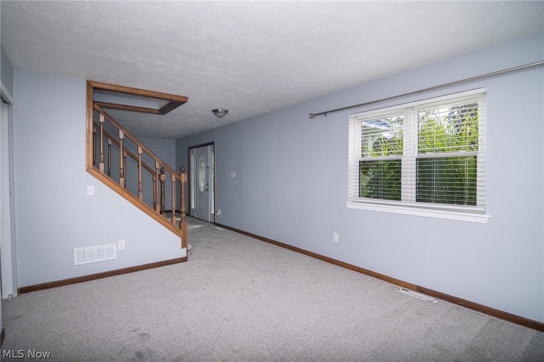 604 Pine Valley Drive Steubenville OH 43953
