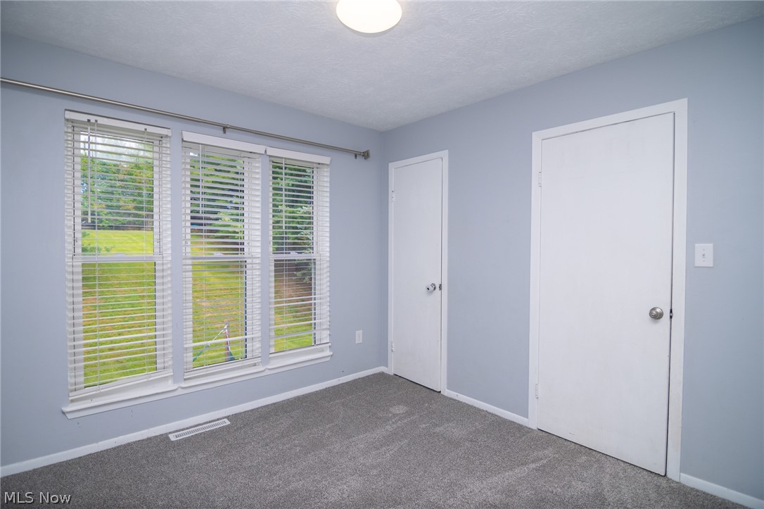 604 Pine Valley Drive Steubenville OH 43953
