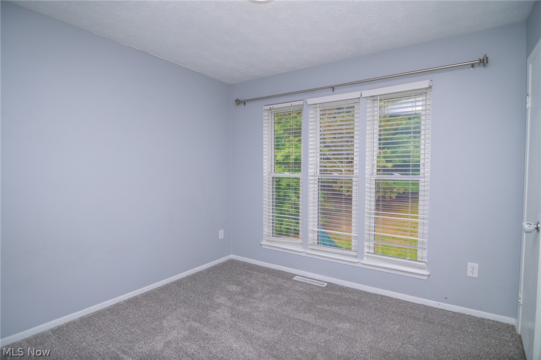 604 Pine Valley Drive Steubenville OH 43953