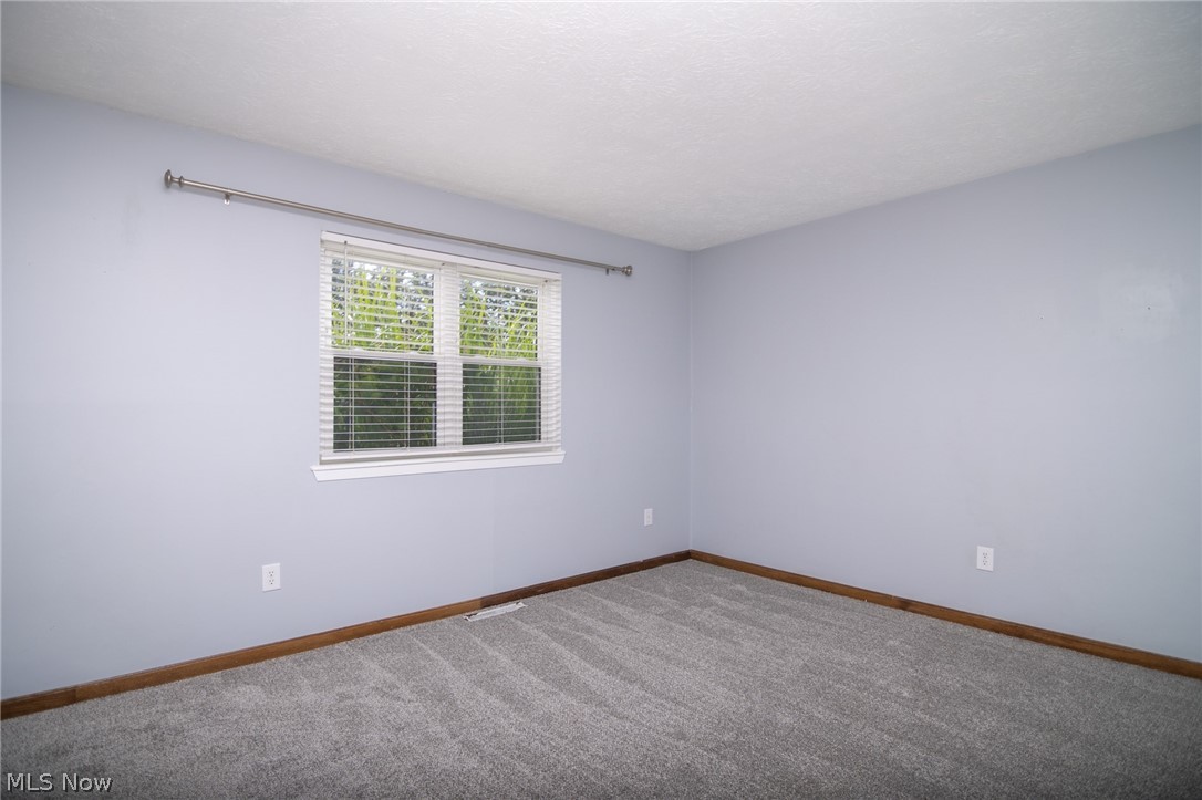 604 Pine Valley Drive Steubenville OH 43953