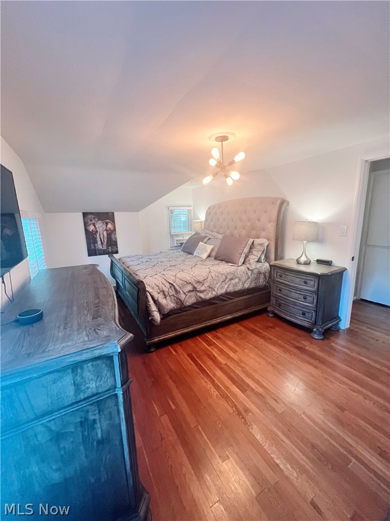 19106 Lanbury Avenue Warrensville Heights OH 44122