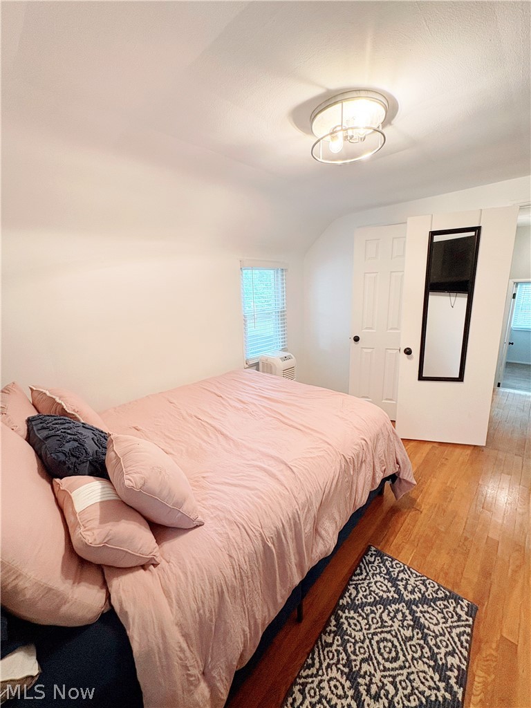19106 Lanbury Avenue Warrensville Heights OH 44122