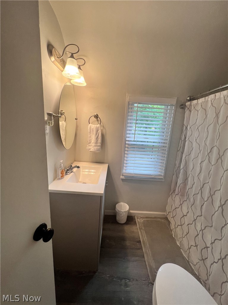 19106 Lanbury Avenue Warrensville Heights OH 44122
