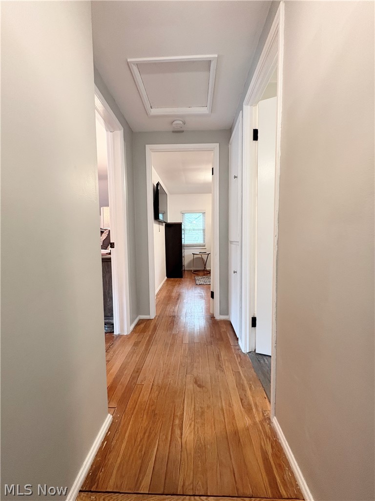 19106 Lanbury Avenue Warrensville Heights OH 44122