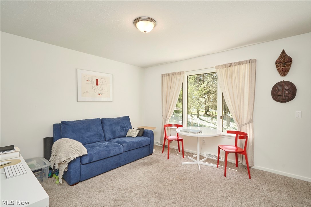 14125 Country River Lane Newbury OH 44065