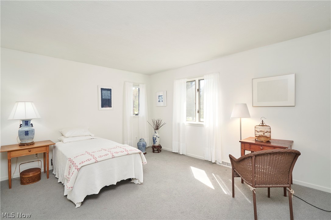 14125 Country River Lane Newbury OH 44065
