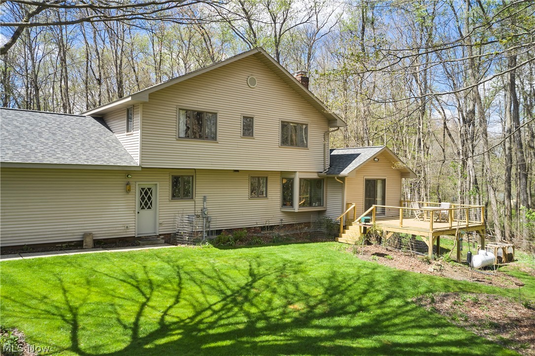 14125 Country River Lane Newbury OH 44065