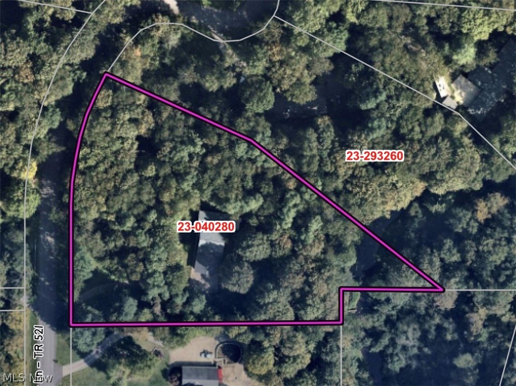 14125 Country River Lane Newbury OH 44065