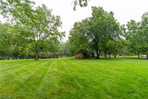 5815 Glyn Drive NW North Canton OH 44720