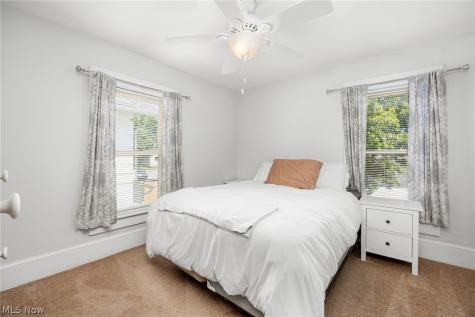 159 N Lyman Street Wadsworth OH 44281